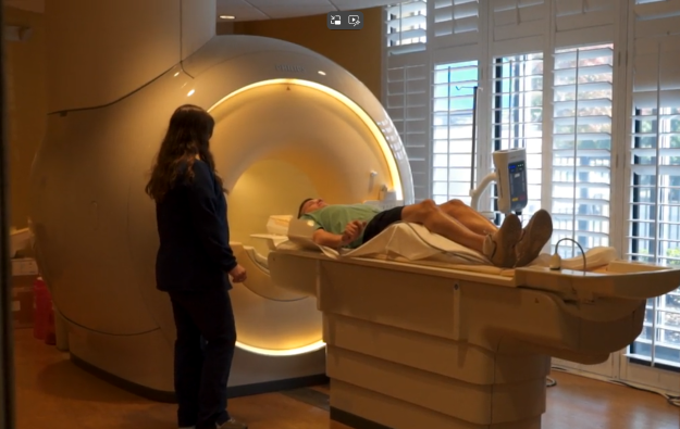Philips SmartSpeed MRI Scan